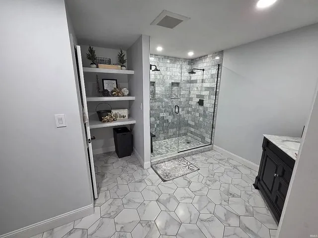 $439,900 | 1109 McCormack Drive, New Castle, IN 47362