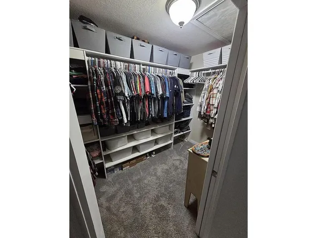 $439,900 | 1109 McCormack Drive, New Castle, IN 47362