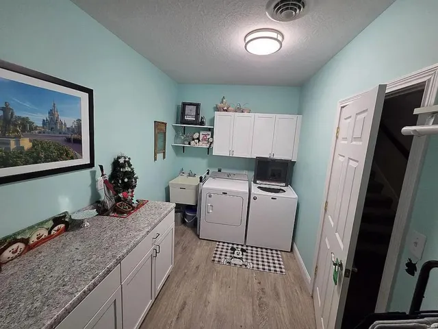 $439,900 | 1109 McCormack Drive, New Castle, IN 47362