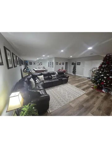 $445,000 | 1109 McCormack Drive, New Castle, IN 47362