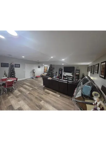 $445,000 | 1109 McCormack Drive, New Castle, IN 47362