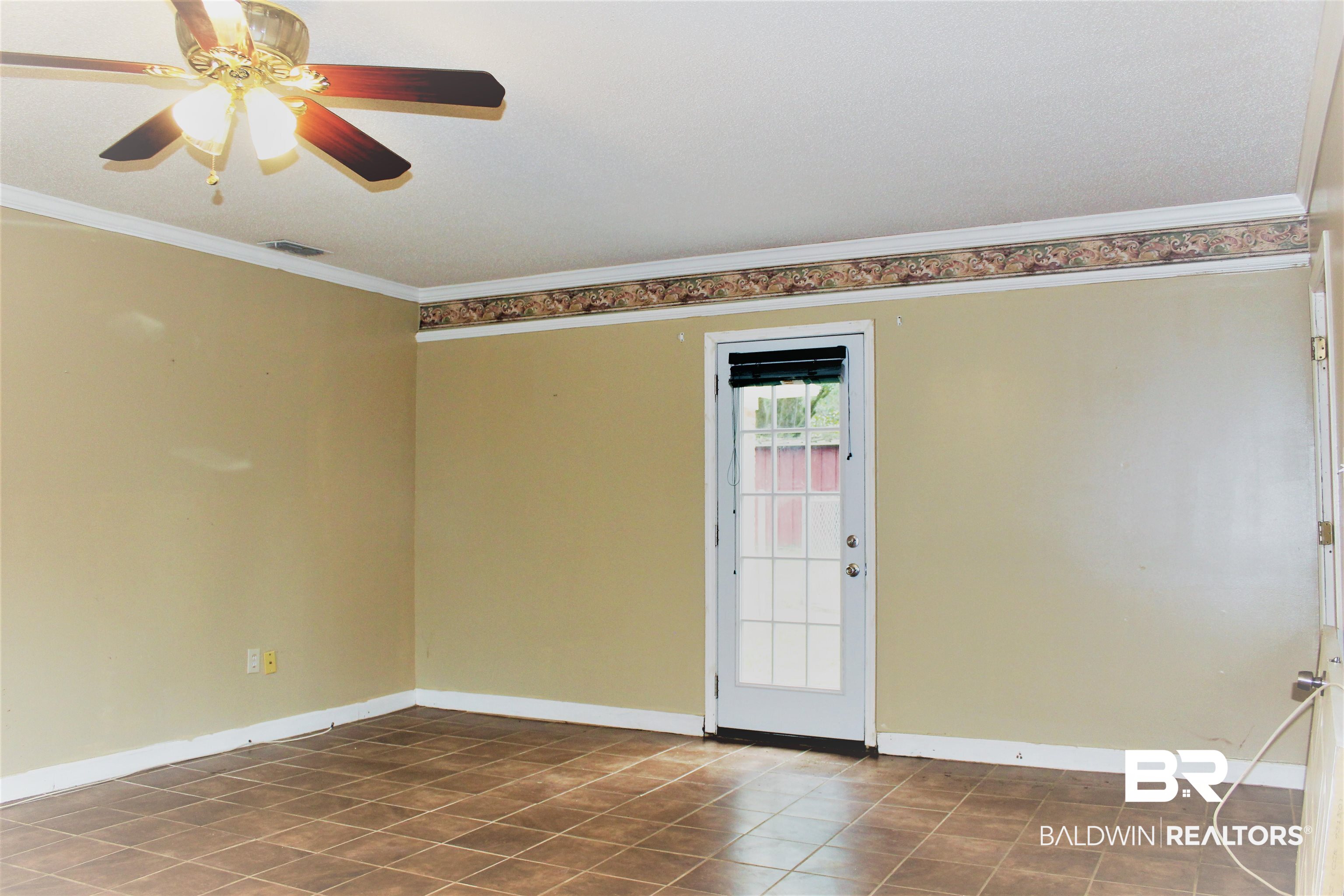 4251 Schillinger Road South Mobile, AL 36619 - Photo 21 of 38