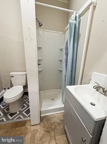 $250,000 | 40 South Governors Avenue, Dover, DE 19904