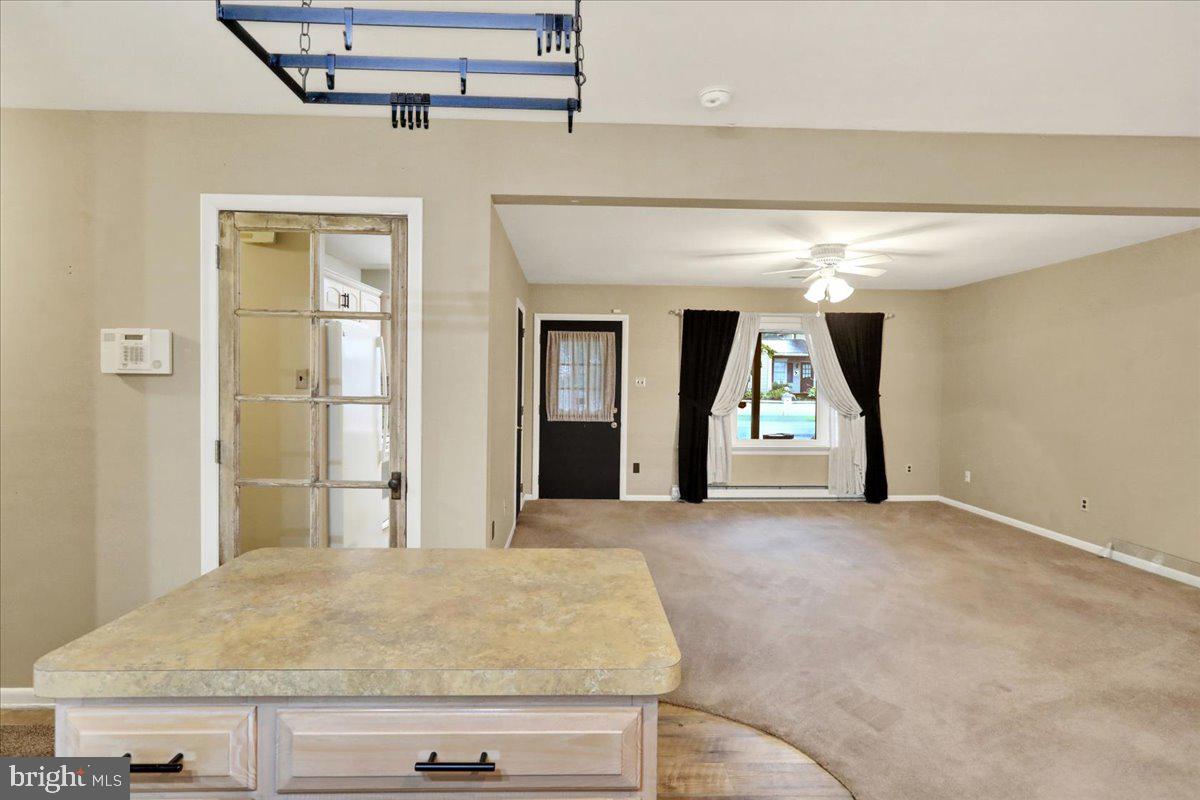 828 Pine Hill Road Lititz, PA 17543 - Photo 12 of 37