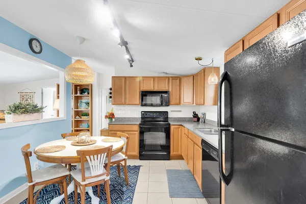 $549,999 | 11 Oakwood Avenue, Key Largo, FL 33037