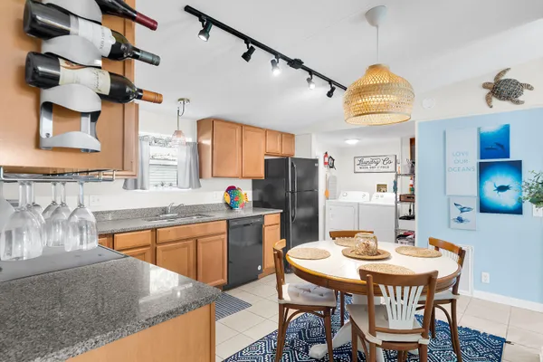 $549,999 | 11 Oakwood Avenue, Key Largo, FL 33037