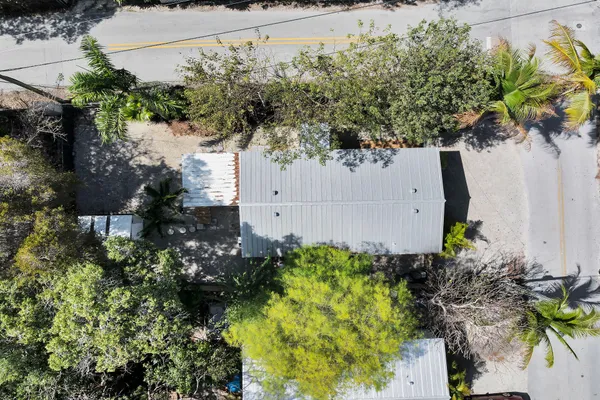 $549,999 | 11 Oakwood Avenue, Key Largo, FL 33037