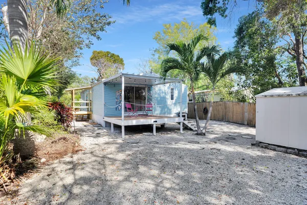 $549,999 | 11 Oakwood Avenue, Key Largo, FL 33037