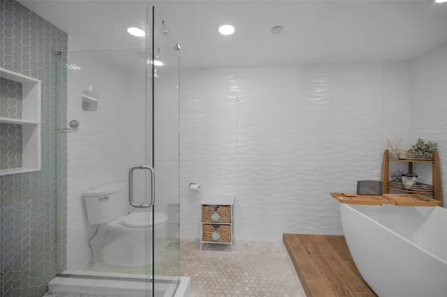 $7,500 | 1520 Gulf Boulevard, Unit 1201, Clearwater Beach, FL 33767