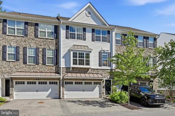$4,300 | 211 Corvus Circle, Unit 128, Springfield, PA 19064