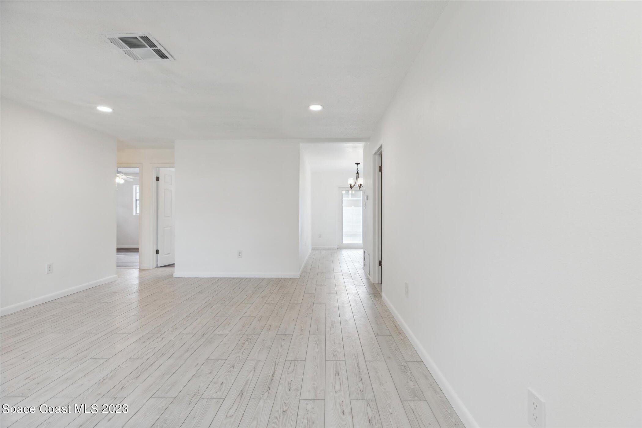 885 Kings Post Road Rockledge, FL 32955 - Photo 8 of 36 08-885-Kings-Post-Rd-Rockledge-FL-32955-