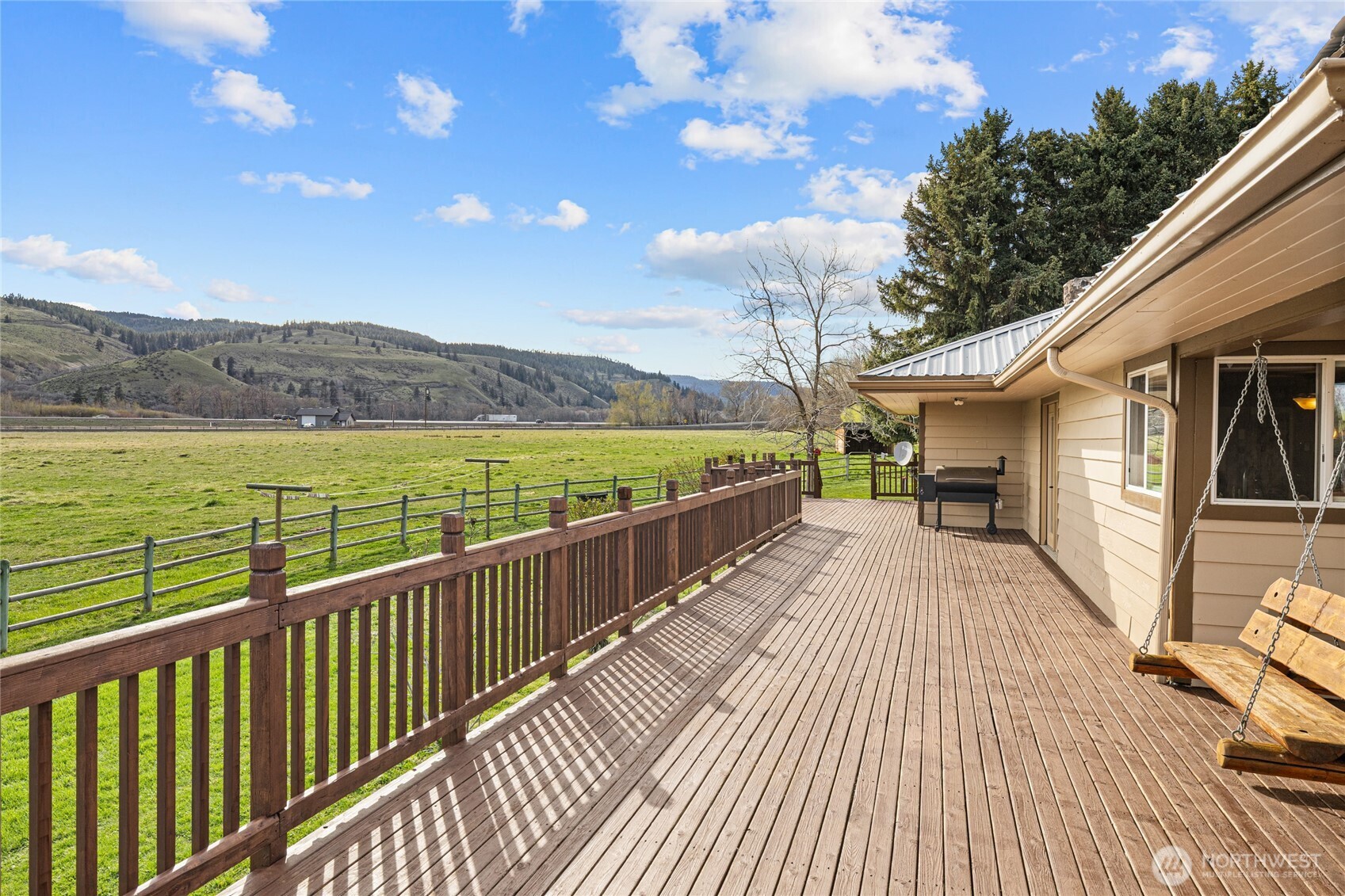3661 East Taneum Road Thorp, WA 98946 - Photo 19 of 39