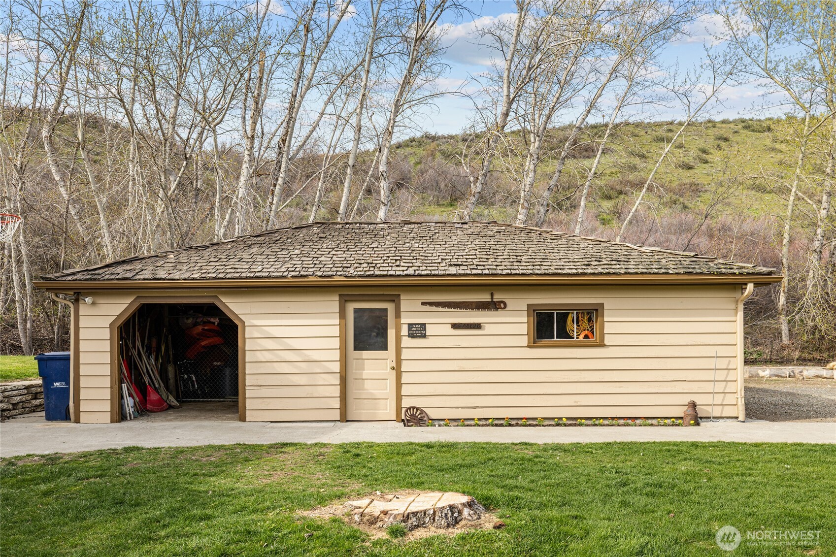 3661 East Taneum Road Thorp, WA 98946 - Photo 23 of 39