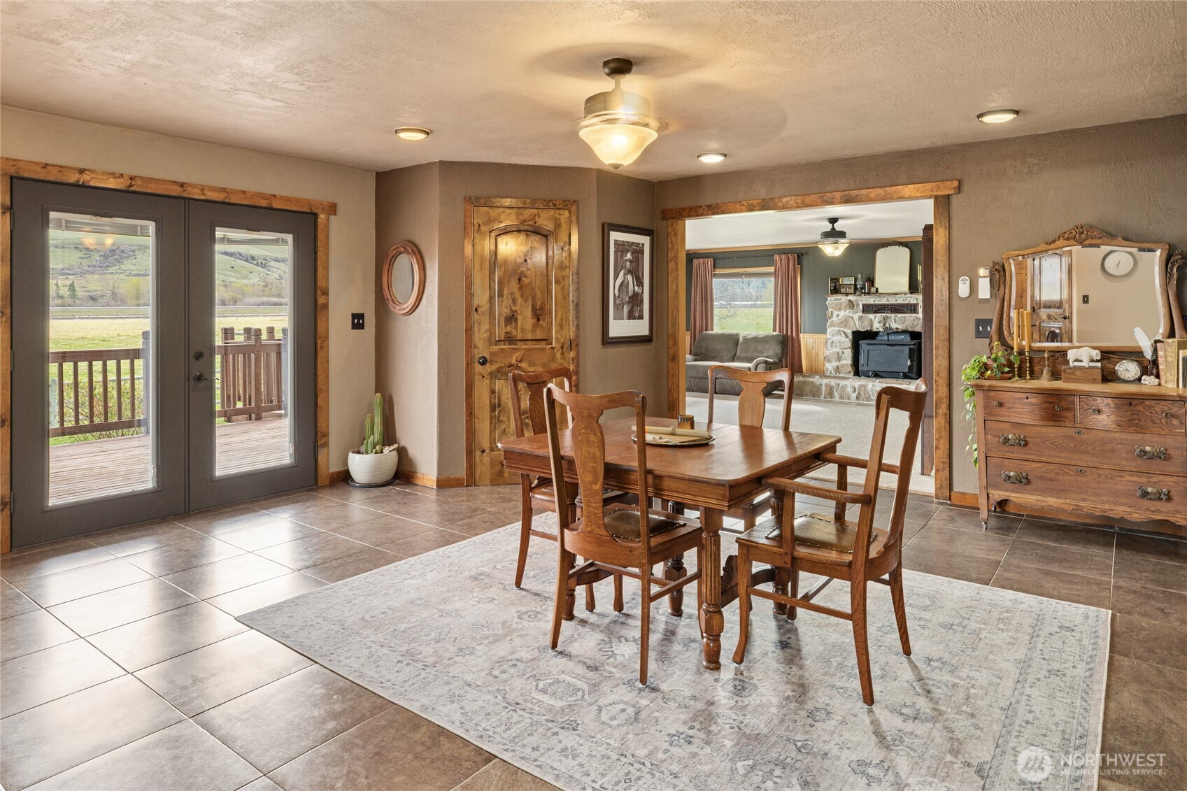 3661 East Taneum Road Thorp, WA 98946 - Photo 7 of 39