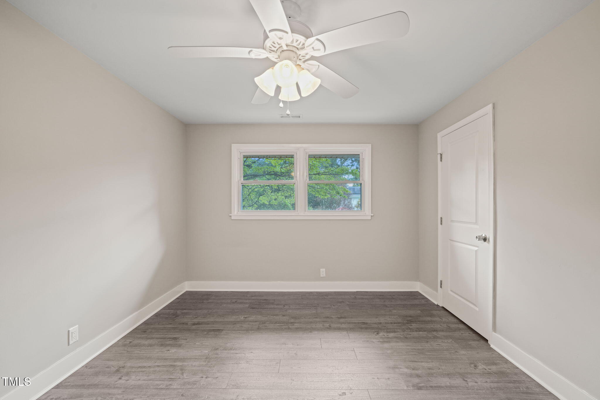 2906 Barmettler Street Raleigh, NC 27607 - Photo 17 of 29 15-web-or-mls-DSC00740