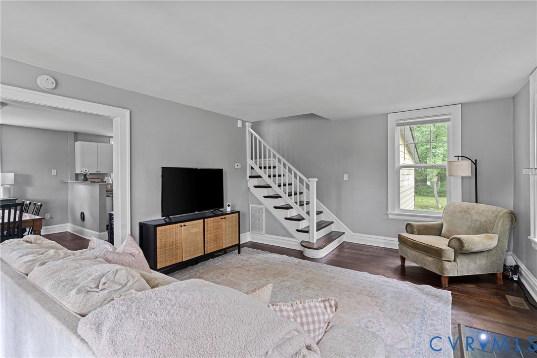 104 West Union Street Sandston, VA 23150 - Photo 5 of 33 a living room with furniture and a flat screen tv