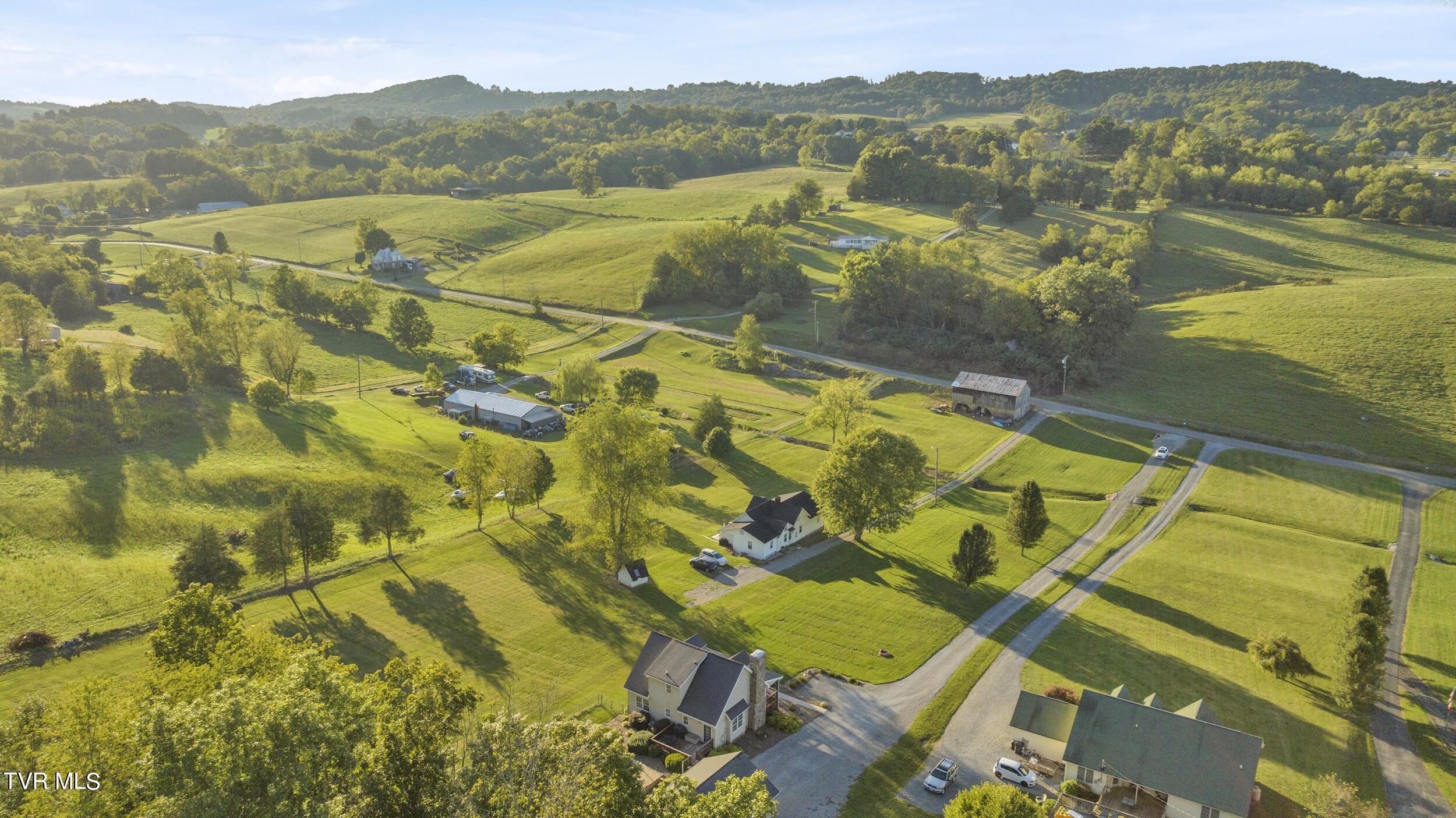 5358 Dishner Valley Road Bristol, VA 24202 - Photo 54 of 58 55_dji_0480