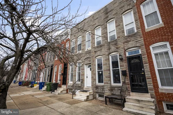 $1,700 | 420 North Collington Avenue, Baltimore, MD 21231