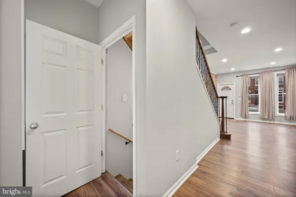 $1,700 | 420 North Collington Avenue, Baltimore, MD 21231