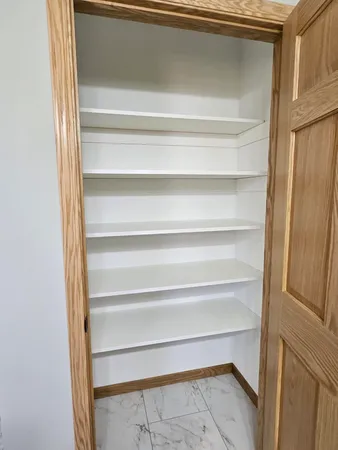 $389,900 | 915 Sutherland Avenue, Janesville, WI 53545