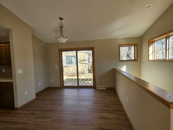 $389,900 | 915 Sutherland Avenue, Janesville, WI 53545