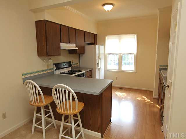 6143 Bushmills Street Raleigh, NC 27613 - Photo 4 of 11 Kitchen