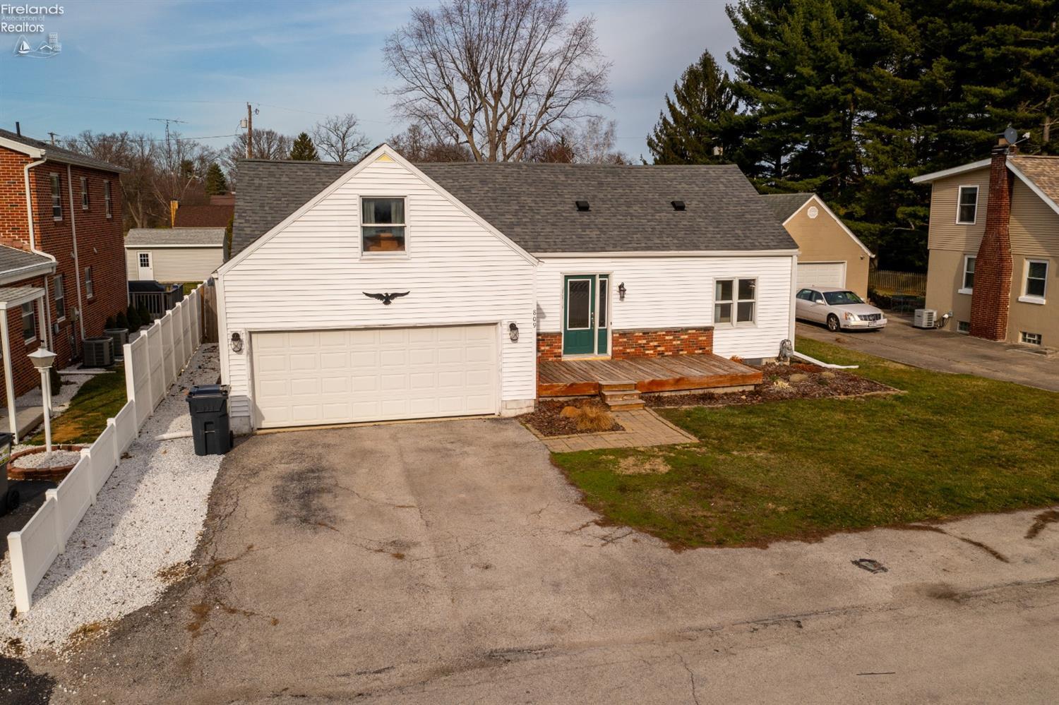 809 Upton Road Fremont, OH 43420 - Photo 23 of 31 Gallery Image 23