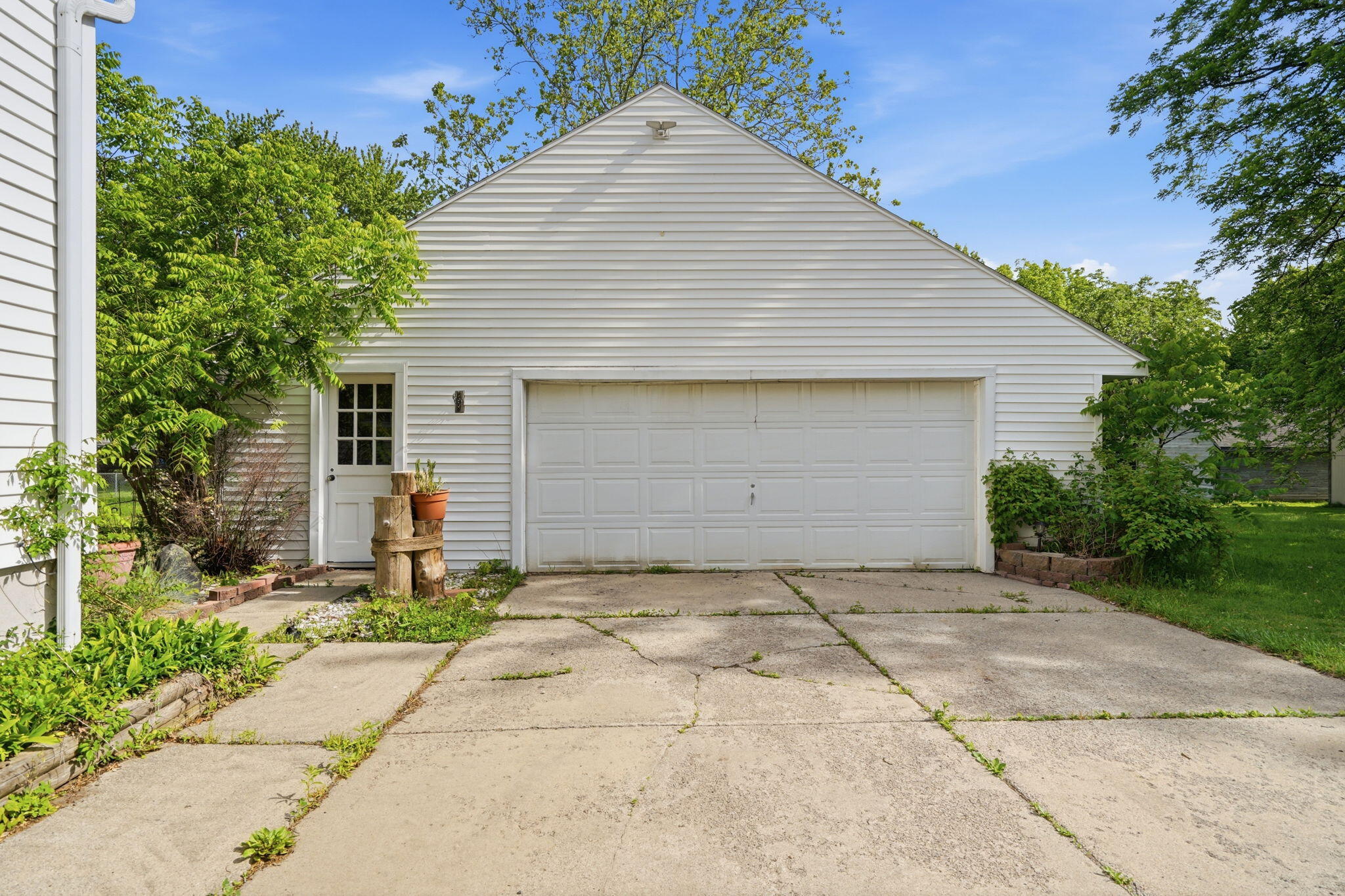 1158 West Reid Road Flint, MI 48507 - Photo 24 of 29 24-web-or-mls-DSC04102 Michael Kremer