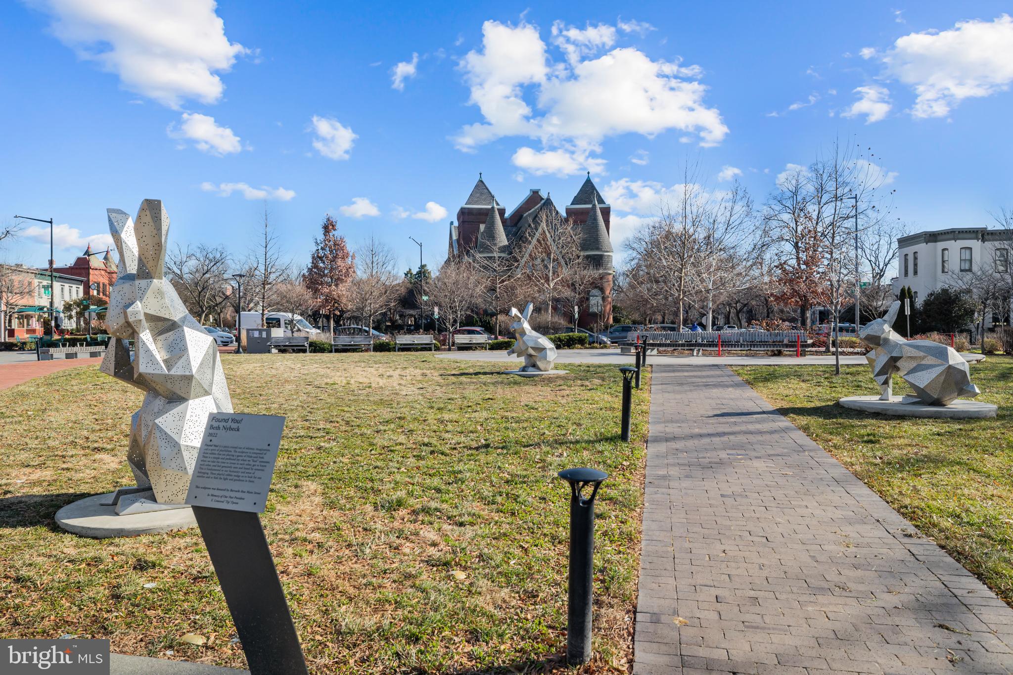 1239 C Street Southeast, Unit 1 Washington, DC 20003 - Photo 37 of 38