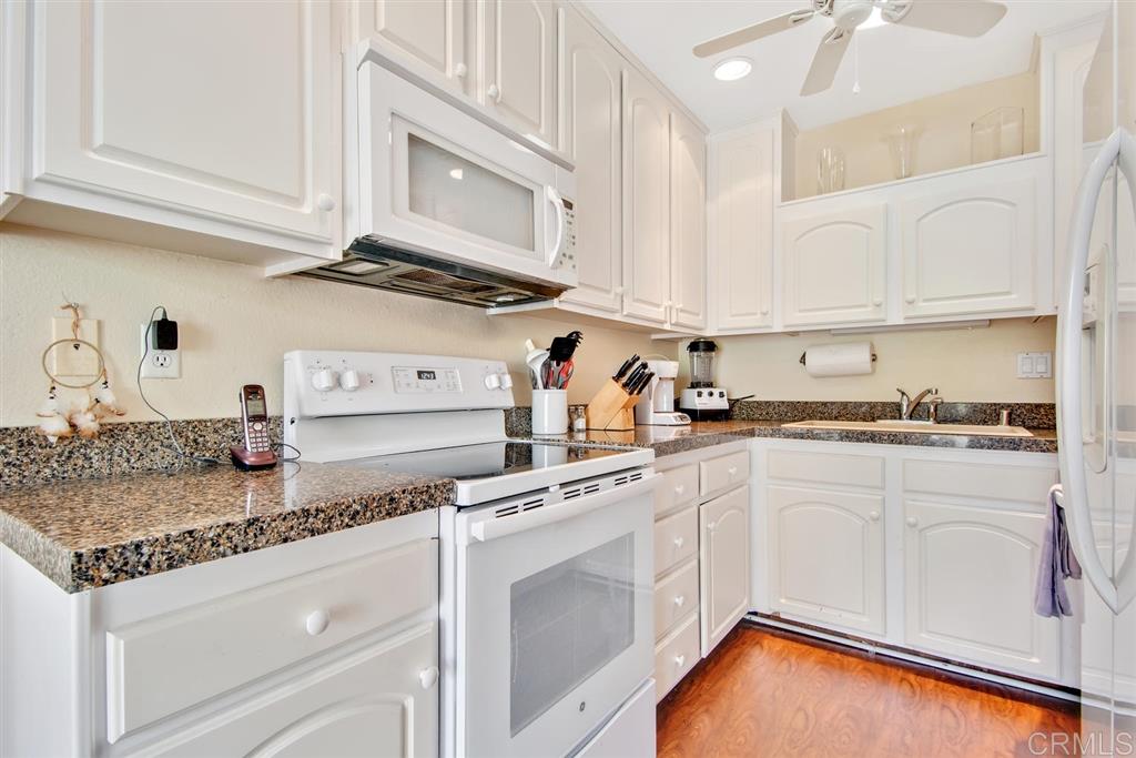 1804 Stanton Road Encinitas, CA 92024 - Photo 8 of 25