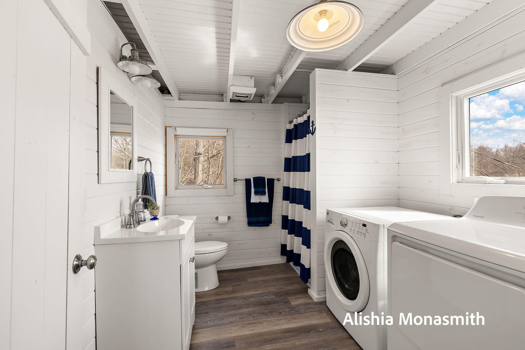 15058 Stickney Ridge Road Grand Haven, MI 49417 - Photo 25 of 61 43-web-or-mls-2R9A3194