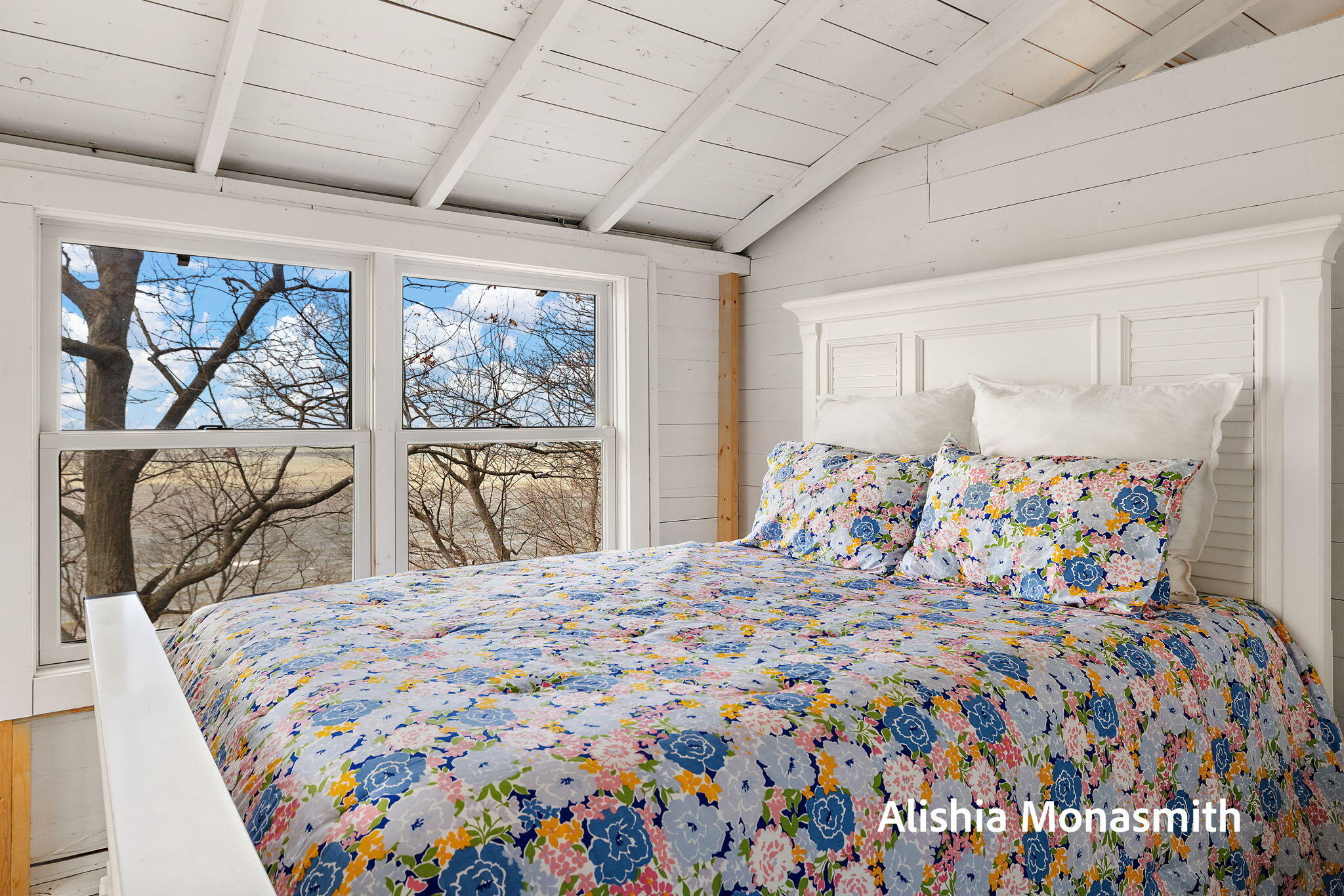 15058 Stickney Ridge Road Grand Haven, MI 49417 - Photo 28 of 61 2-web-or-mls-2R9A2849