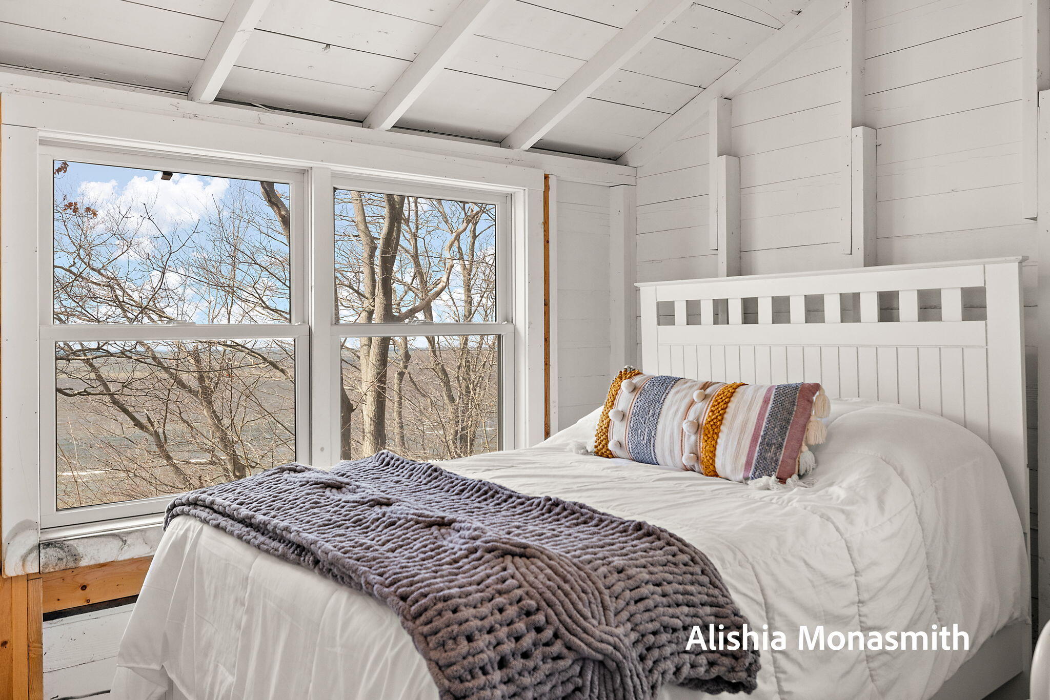 15058 Stickney Ridge Road Grand Haven, MI 49417 - Photo 36 of 61 11-web-or-mls-2R9A2920