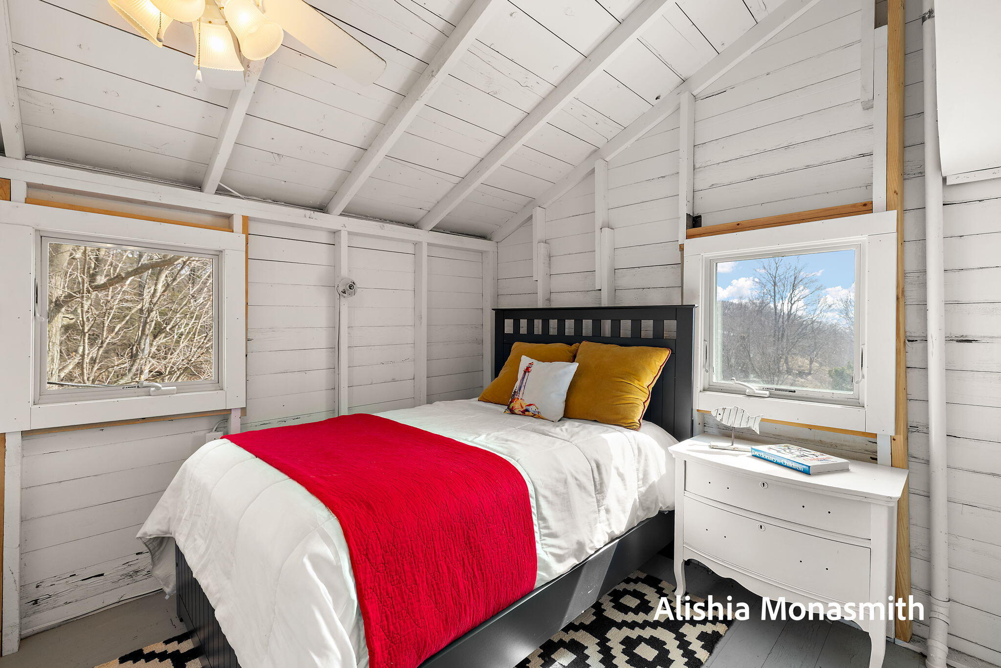 15058 Stickney Ridge Road Grand Haven, MI 49417 - Photo 44 of 61 18-web-or-mls-2R9A2969