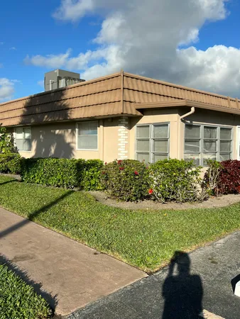 $1,500 | 322 Seville Trail, Unit N, Delray Beach, FL 33446