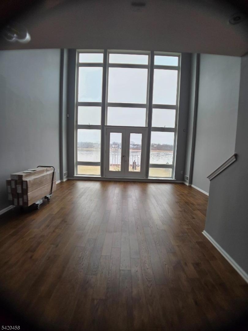 358 Rector Street, Unit 321 Perth Amboy, NJ 08861 - Photo 7 of 12