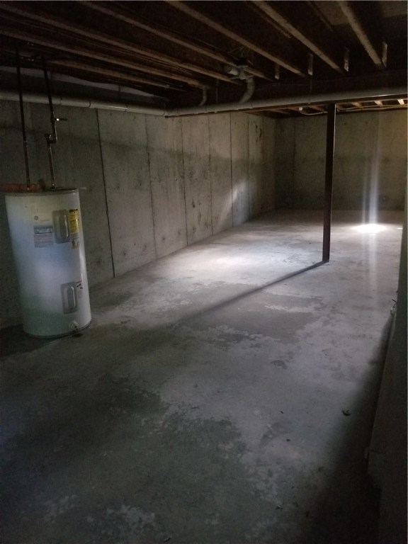152 Samuel Avenue, Unit 152 Pawtucket, RI 02860 - Photo 15 of 21 basement