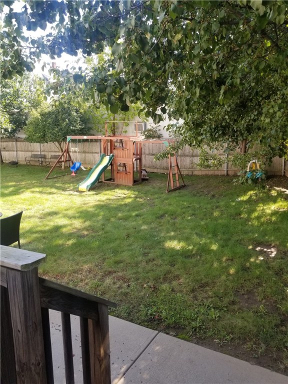 152 Samuel Avenue, Unit 152 Pawtucket, RI 02860 - Photo 19 of 21