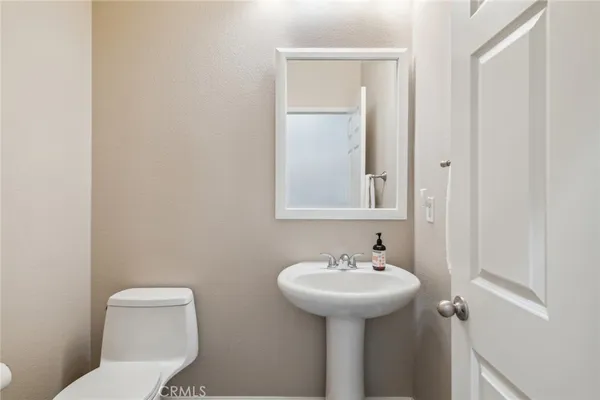 $5,300 | 123 Sparrow, Irvine, CA 92618