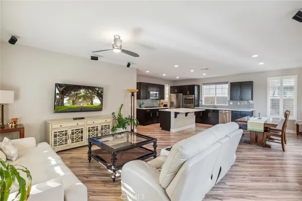 $5,300 | 123 Sparrow, Irvine, CA 92618