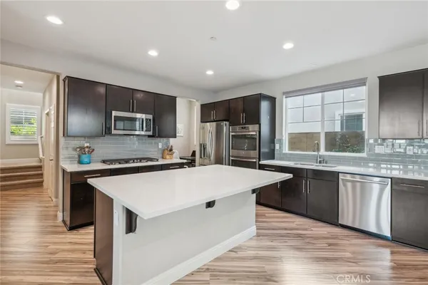 $5,300 | 123 Sparrow, Irvine, CA 92618