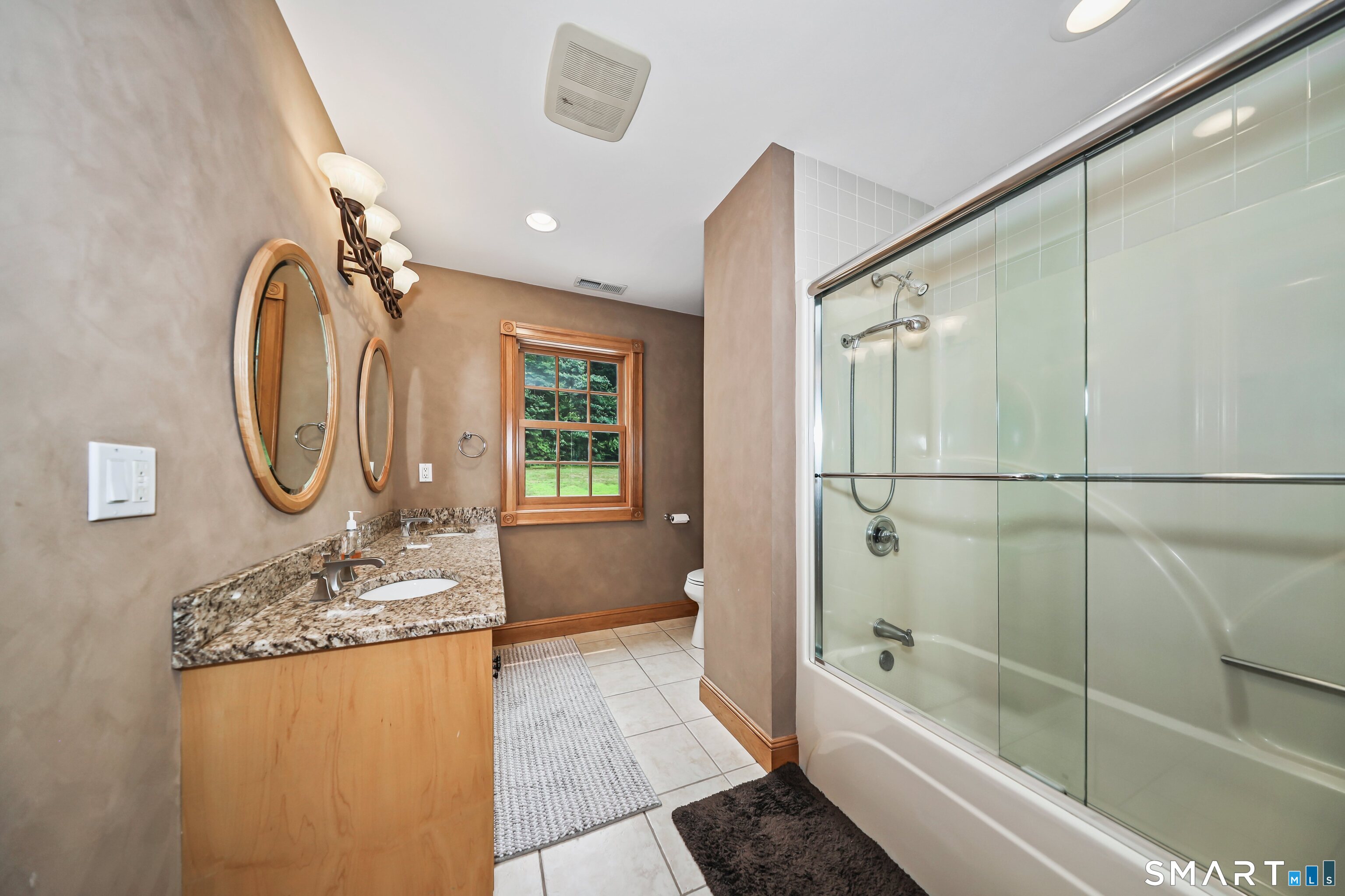 310 Carter Road Thomaston, CT 06787 - Photo 32 of 40 2nd floor bathroom