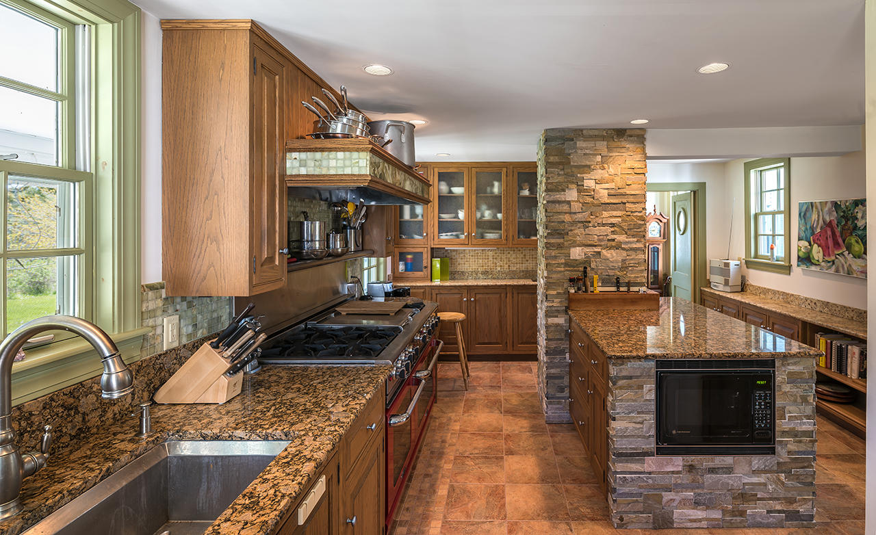 32 Hodgdon Cove Road West Boothbay Harbor, ME 04575 - Photo 8 of 25 8.