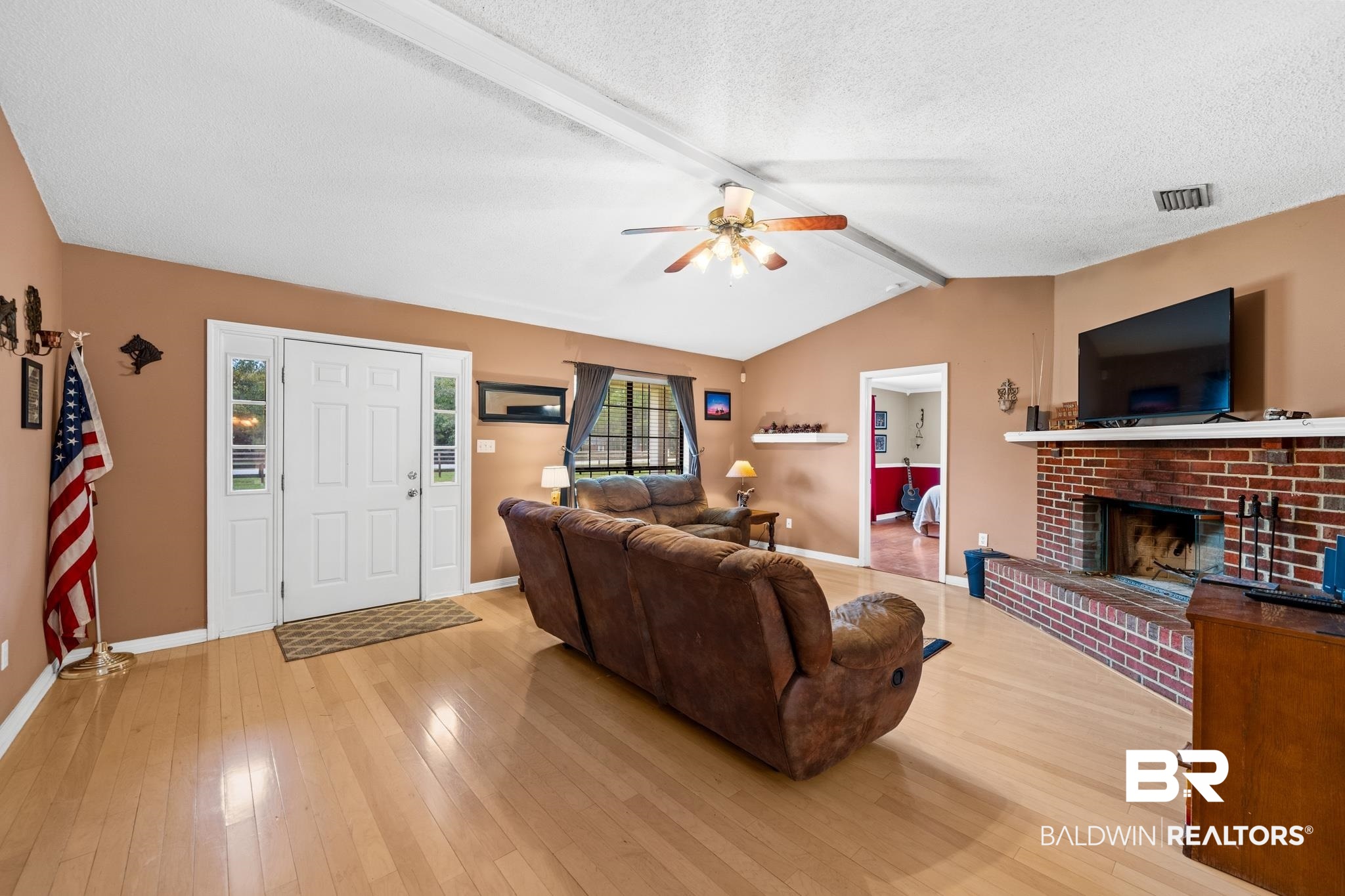 13105 Bromley Road Stapleton, AL 36578 - Photo 5 of 25 Living Room