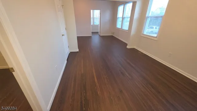 $2,650 | 688 Bloomfield Avenue, Unit 1, Nutley, NJ 07110