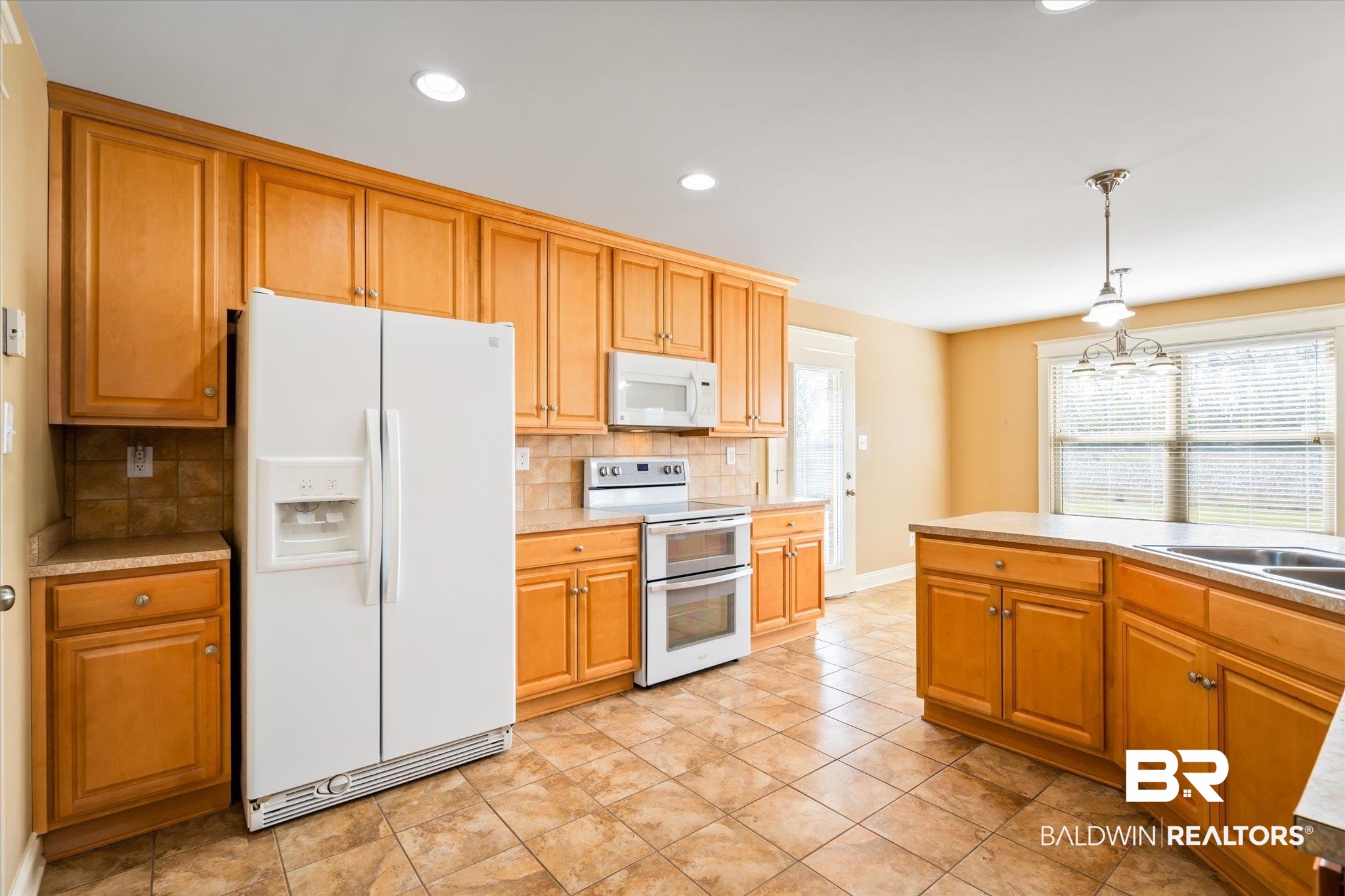 9953 Bridgewater Drive Theodore, AL 36582 - Photo 7 of 22
