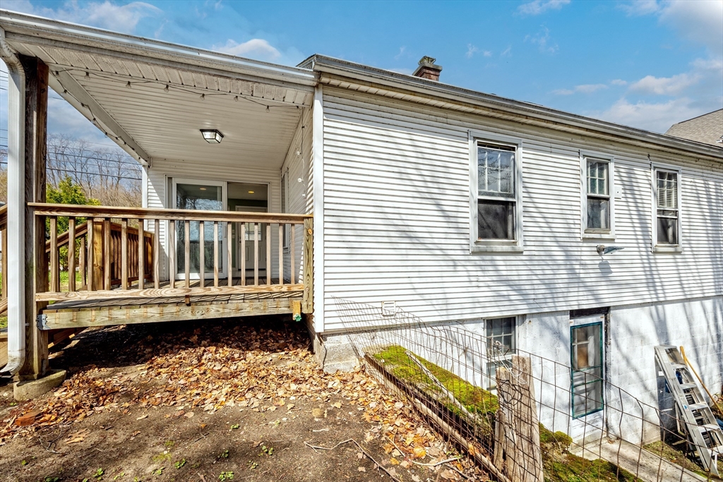 964 Main Street Holyoke, MA 01040 - Photo 11 of 31