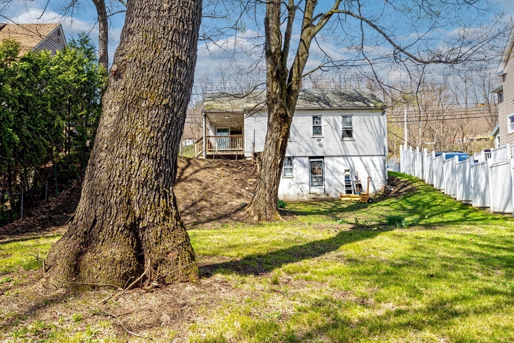 964 Main Street Holyoke, MA 01040 - Photo 13 of 31