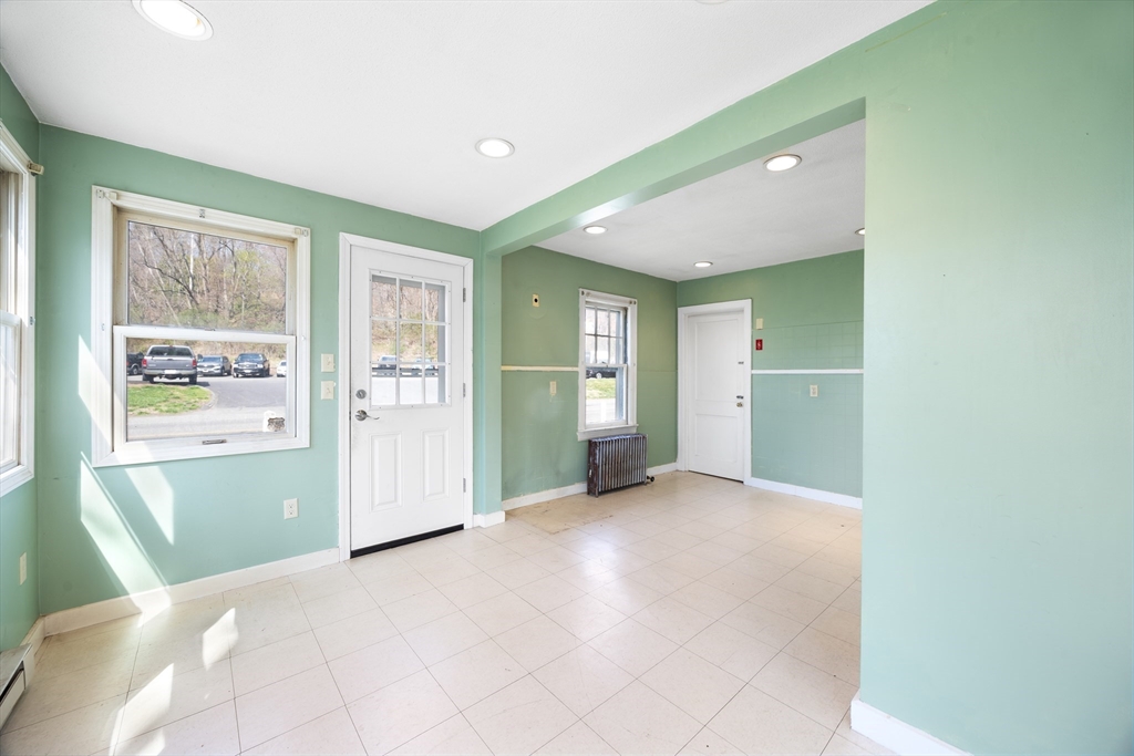 964 Main Street Holyoke, MA 01040 - Photo 20 of 31