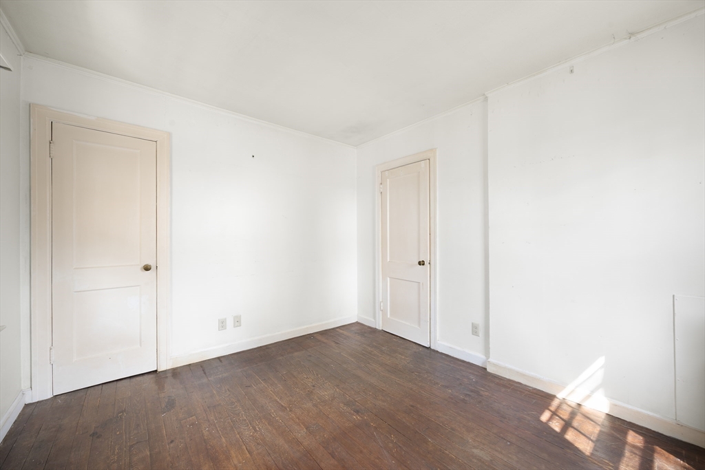 964 Main Street Holyoke, MA 01040 - Photo 27 of 31